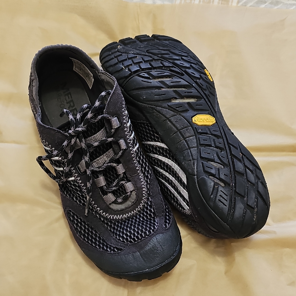 Merrell Black and Gray Athletic Shoes